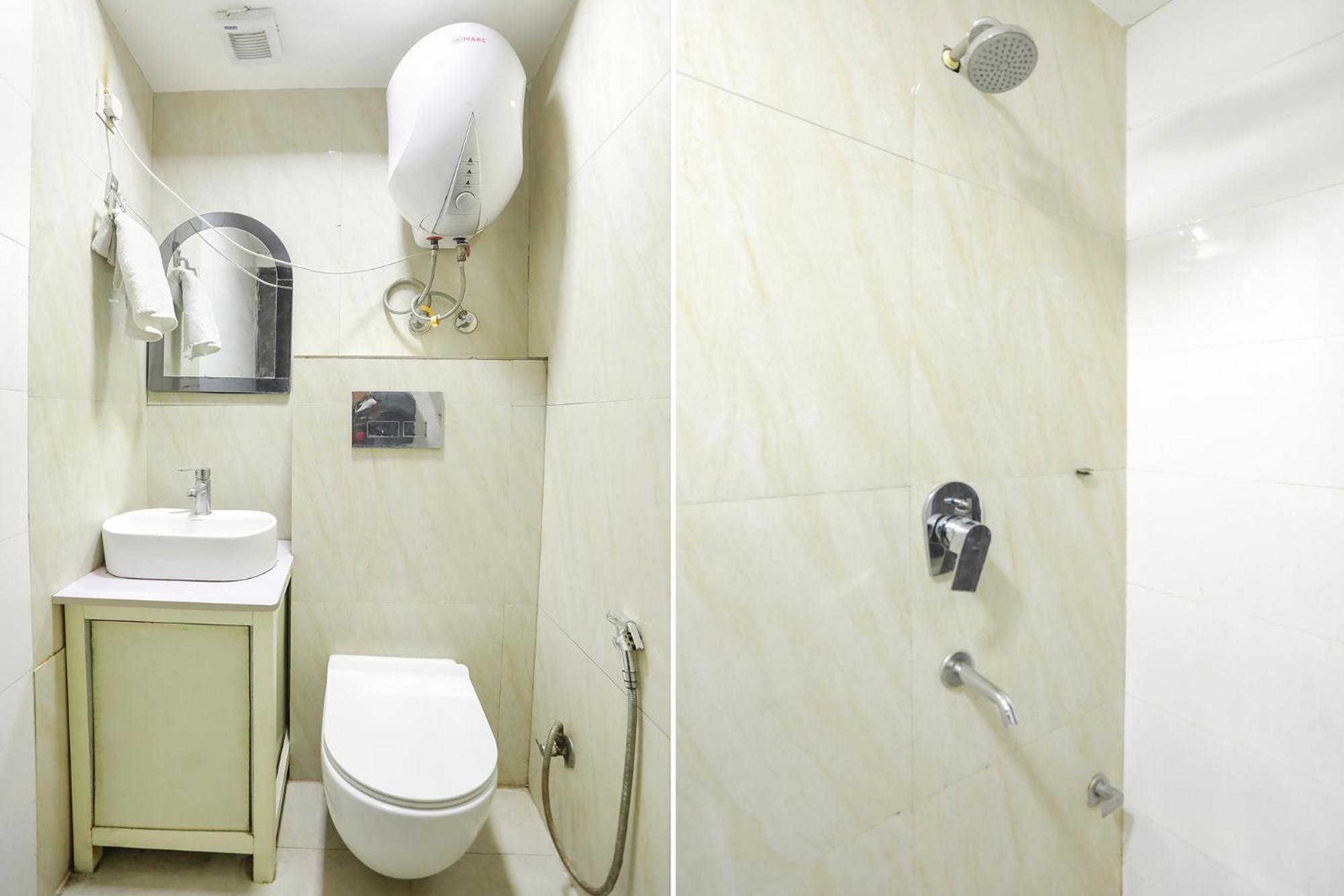 Fabexpress The Arrow Hotel New Delhi Exterior photo