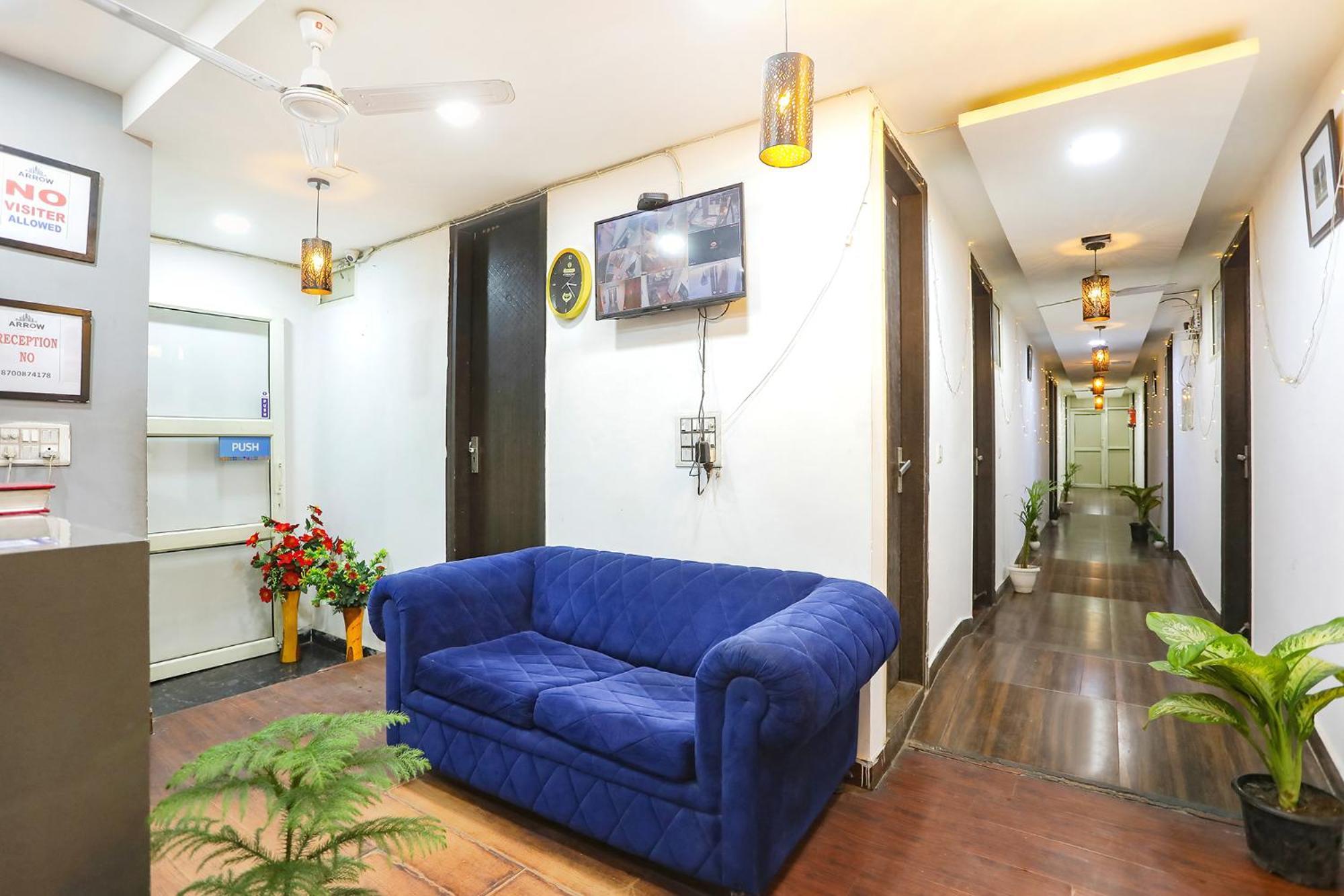 Fabexpress The Arrow Hotel New Delhi Exterior photo